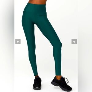 listing-status-banner